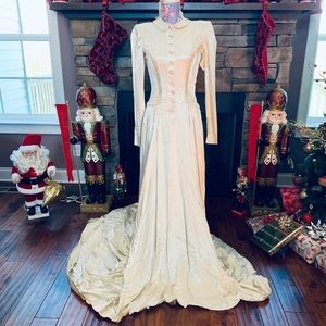 Vintage 1940s Satin Wedding Dress